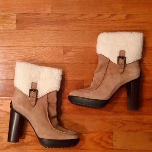 TOD'S SHEARLING AND SUEDE HEELED ANKLE BOOTS